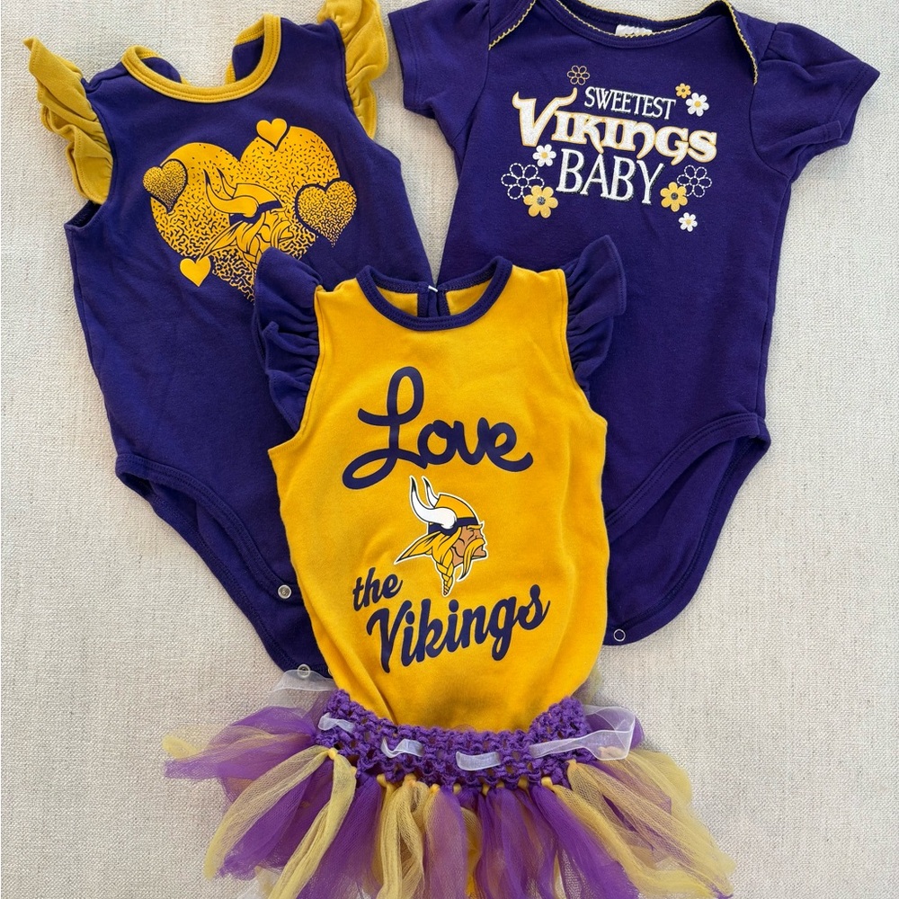 NFL Minnesota Vikings Baby Onesie Bundle